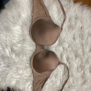 32 DD beige bra floral lace
